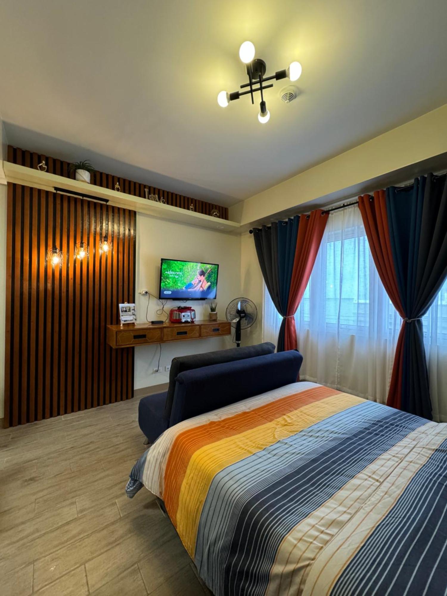 Condo Home With Fast Wifi In Bacolod City Exterior photo